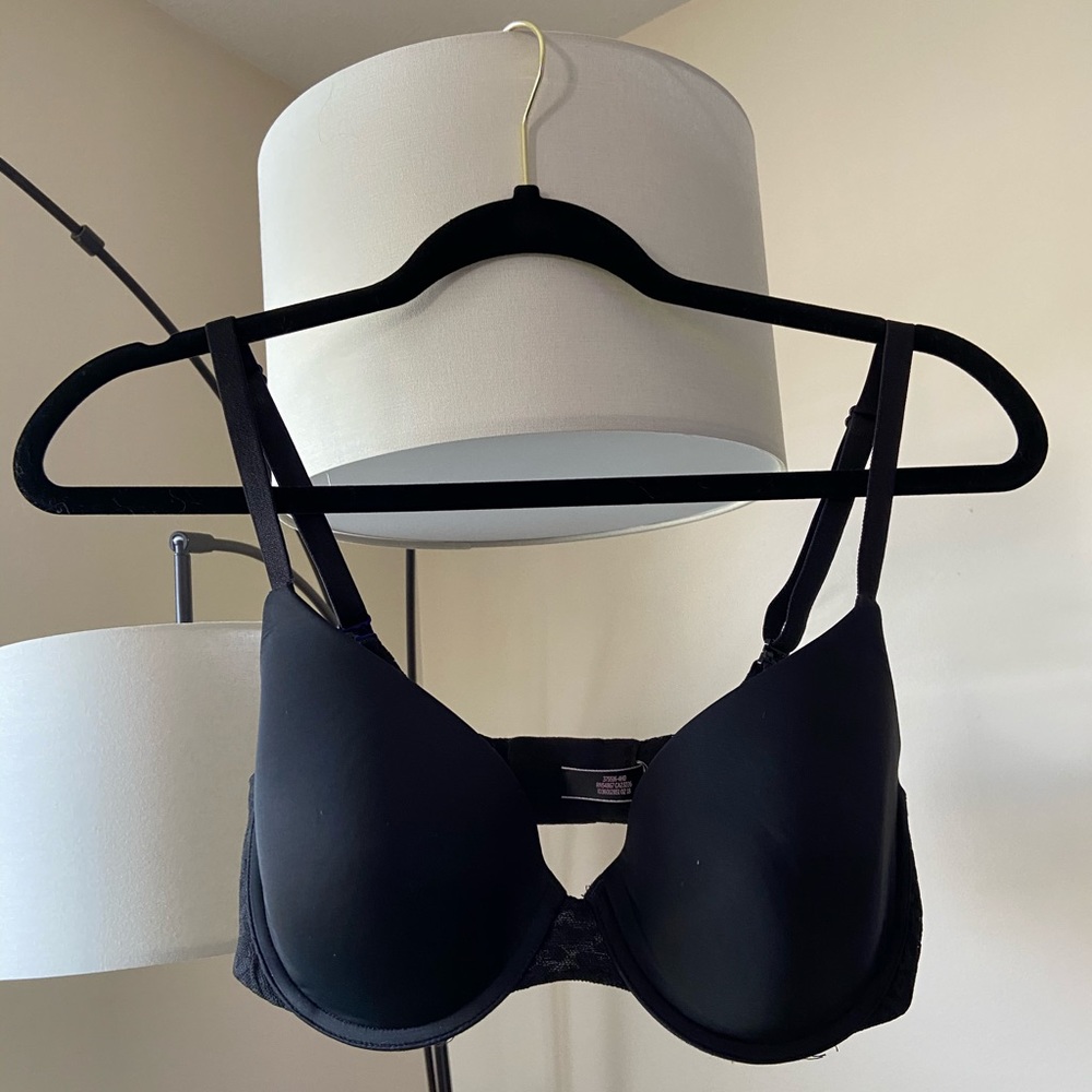 Victoria’s Secret bra